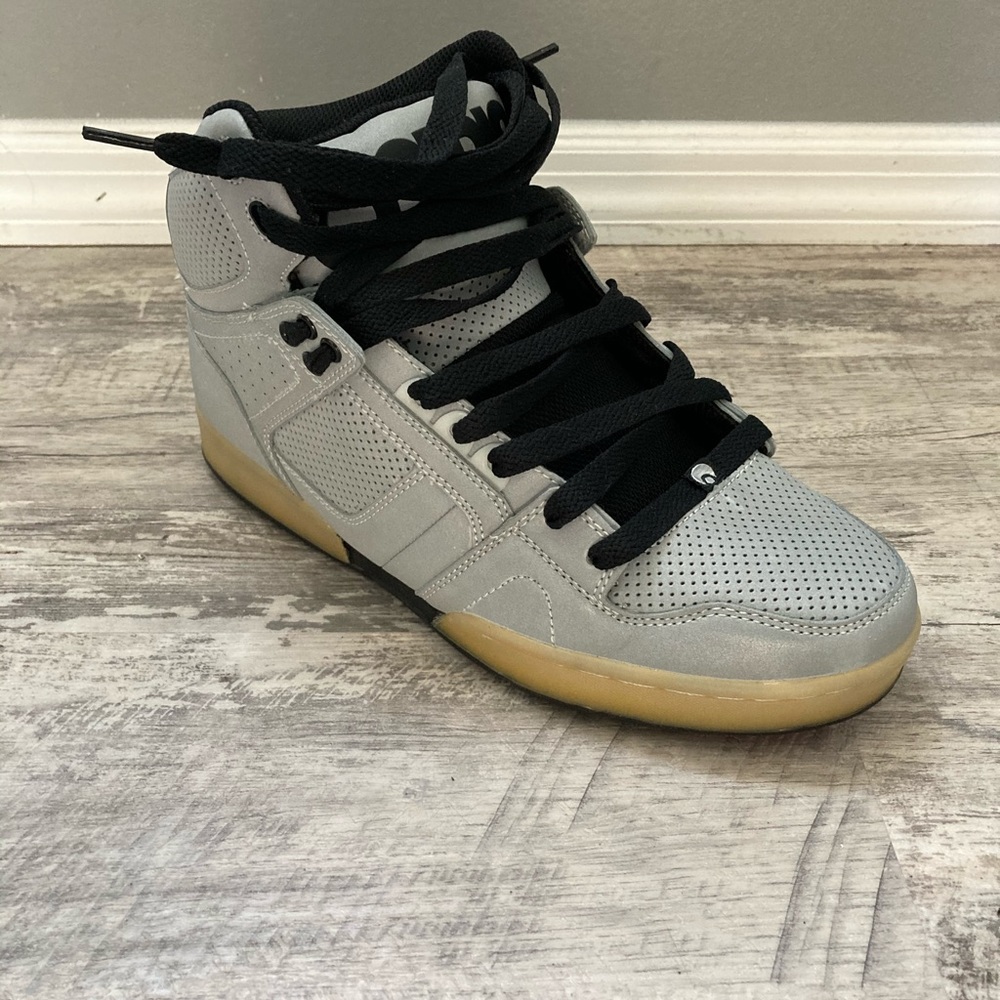 Osiris NYC 83 - Men’s 8.5 New!!